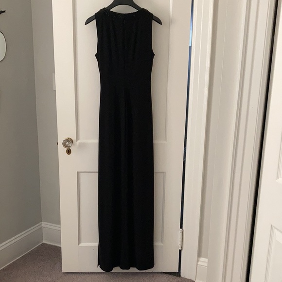 Ralph Lauren column gown with beaded neckline - Picture 11 of 11